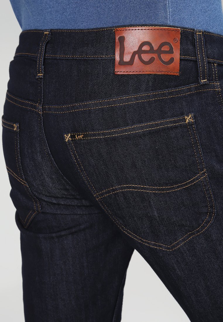 lee daren rinse jeans