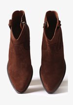 Toni Pons URBAN-SY - Korte laarzen - brandy/bruin - Zalando.be