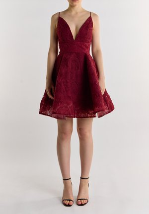 PLUNGE NECKLINE - Cocktailjurk - burgundy