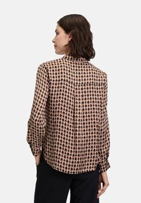 Betty Barclay Blouse - beige schwarz
