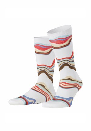 Weiße Socken mit einem wellenförmigen Muster in Rot, Blau, Braun und Beige, aus glattem Baumwollmaterial und in mittlerer Schafthöhe.