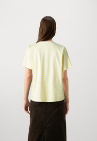 Marimekko TASARAITA RELAXED  - Print T-shirt - light yellow/yellow
