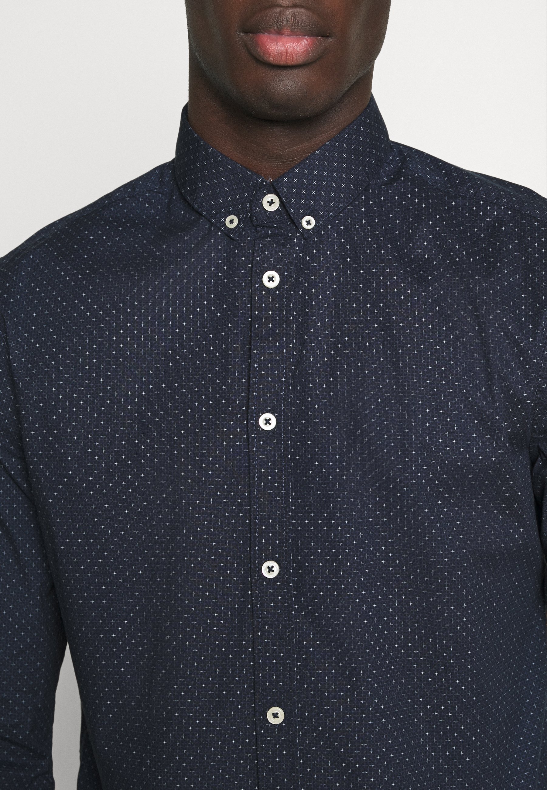 TOM TAILOR REGULAR PRINTED Skjorte navy blue Zalando.no TOM TAILOR REGULAR PRINTED Skjorte blue Zalando.no