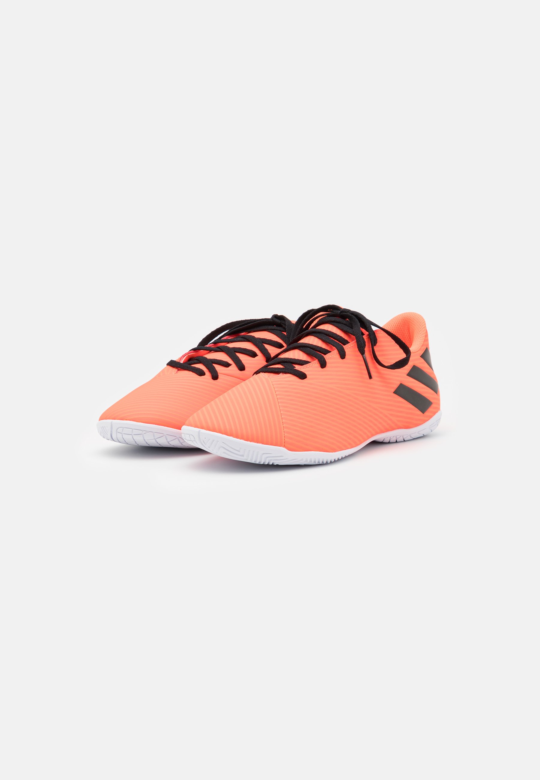 adidas Performance NEMEZIZ 19.4 FOOTBALL SHOES INDOOR - Zaalvoetbalschoenen  - signal coral/core black/solar red/koraalrood - Zalando.be