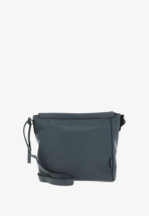 Sac bandoulière en cuir gris foncé au design plat, fermeture zippée sur le dessus et une fine bandoulière ajustable. Texture lisse, quincaillerie minimaliste.