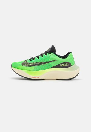 ZOOM FLY 5 HKNE - Neutrální běžecké boty - black/bright crimson/scream green/honeydew/coconut milk/ghost green