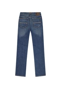 Pantalones vaqueros de mezclilla azul con corte recto, que cuentan con dos bolsillos traseros y una etiqueta marrón de la marca en la pretina. Textura lisa, lavado medio.