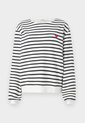 Stribet sweatshirt i hvid og sort med lange ærmer, rund hals og rød broderet læbe detalje på brystet. Blødt stof, afslappet pasform.