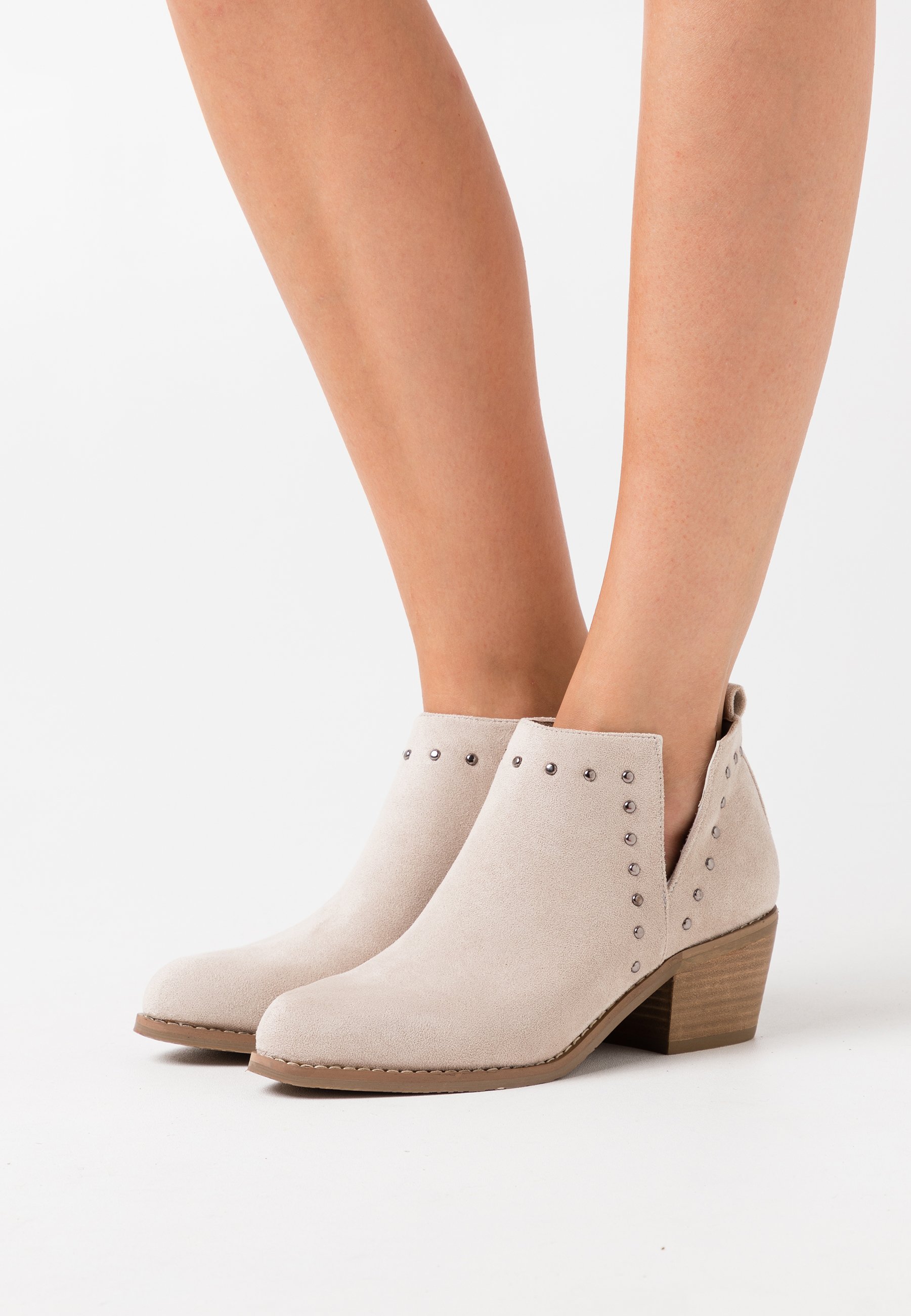XTI Korte laarzen hielo Zalando.nl XTI Korte laarzen sand Zalando.nl