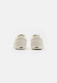 Vans OLD SKOOL LOWPRO UNISEX - Sneakers - marshmallow