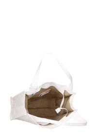 Borsa tote bianca realizzata in materiale sintetico testurizzato, con un ampio interno beige, due manici robusti e un design con apertura superiore.