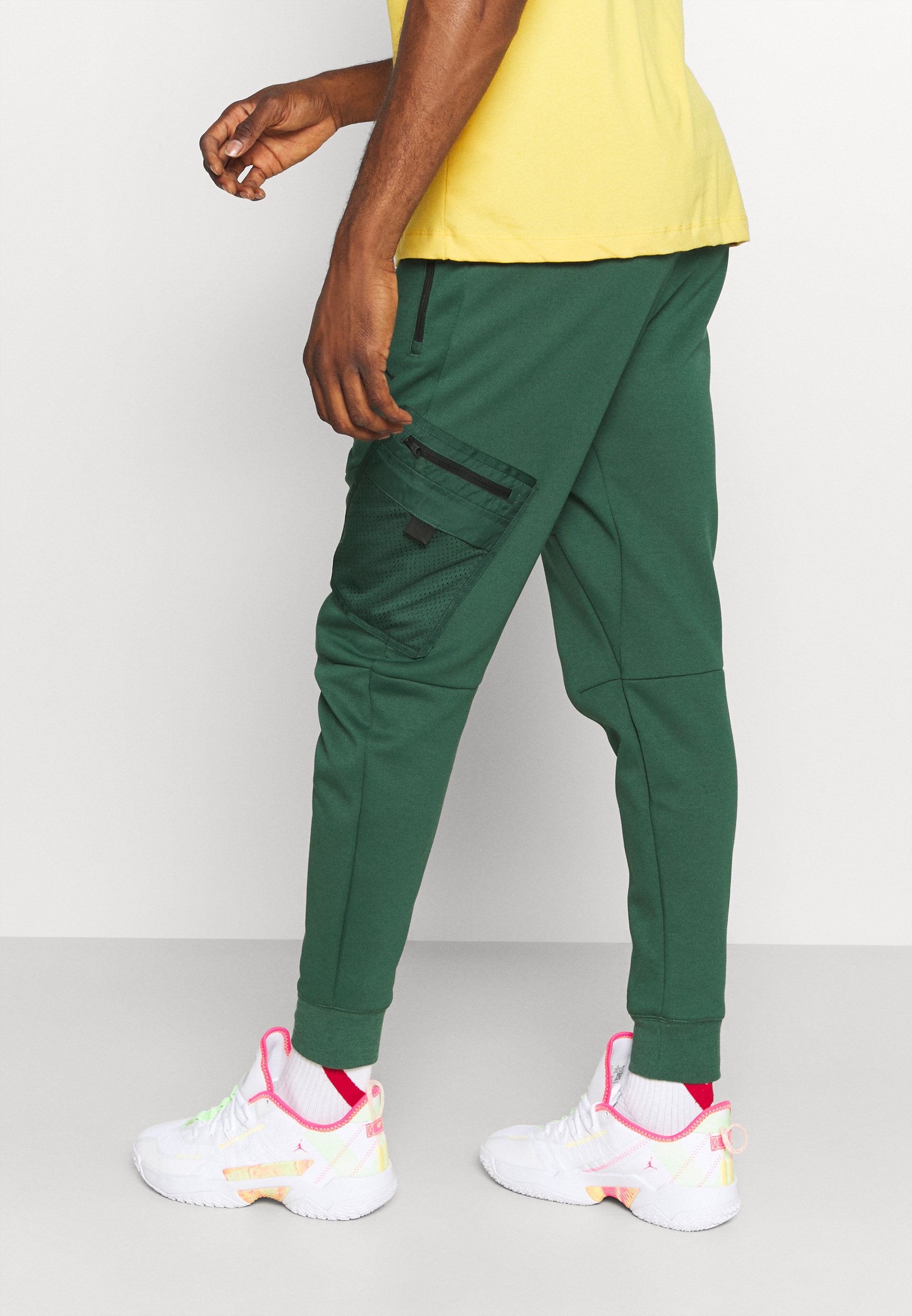 Jordan AIR PANT - Trainingsbroek - noble green/black/Donkergroen -  Zalando.nl