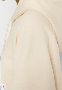 MOSCHINO Vardagsklänning - off-white