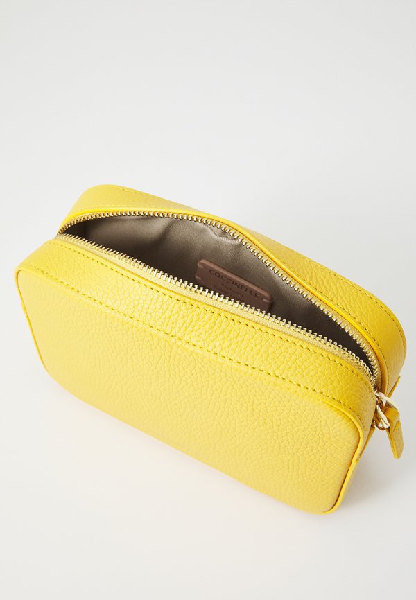 TEBE - Cross body bag - soleado4