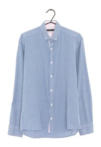 Chemise à carreaux bleu et blanc avec un col boutonné et des manches longues. Présente un ourlet arrondi et une doublure de col intérieure contrastante.