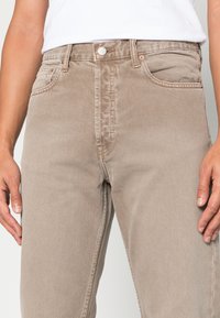 Dr.Denim DASH - Calças de ganga de perna direita - sepia