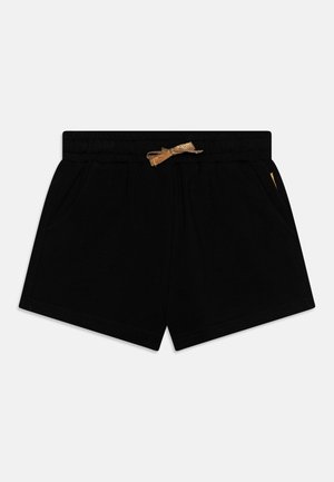 Czarne casualowe szorty z elastycznym paskiem w talii i złotym sznurkiem, z bocznymi kieszeniami na białym tle.
