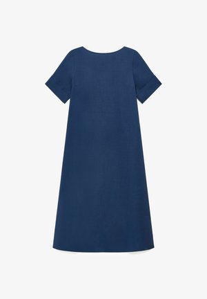 Abito blu navy a maniche corte con linea a e scollo rotondo, maniche con risvolti, design semplice, mostrato disteso su sfondo bianco.