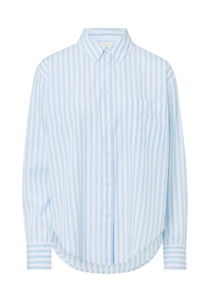 Niebieska i biała w paski koszula z guzikiem, z kołnierzykiem, jedną kieszonką na piersi, długimi rękawami i zaokrąglonym dołem. Wykonana z miękkiego materiału.