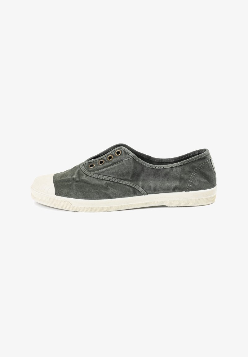 Natural World Zapatos sin cordones