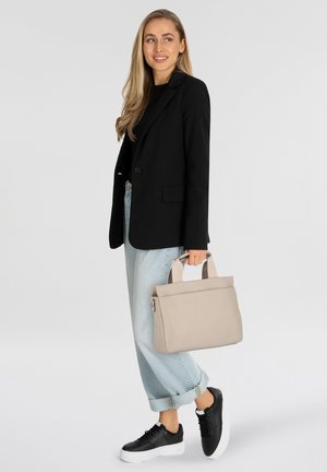 TOM TAILOR, RELLA - Handtasche - taupe