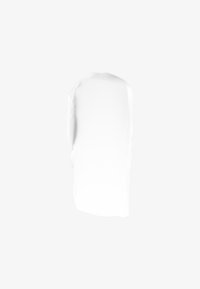 Witte cosmetische crème met een gladde, glanzende textuur, gevormd als een dikke streek op een vlakke ondergrond, met een subtiele glans.