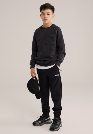 WE Fashion SALTY DOG - Pantalones - black