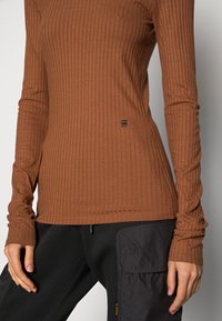 G-STAR SLIM LONGSLEEVE - Camisola de manga comprida - raw hide