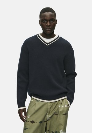 WOOD WOOD COBEK V-NECK  - Pullover - salute