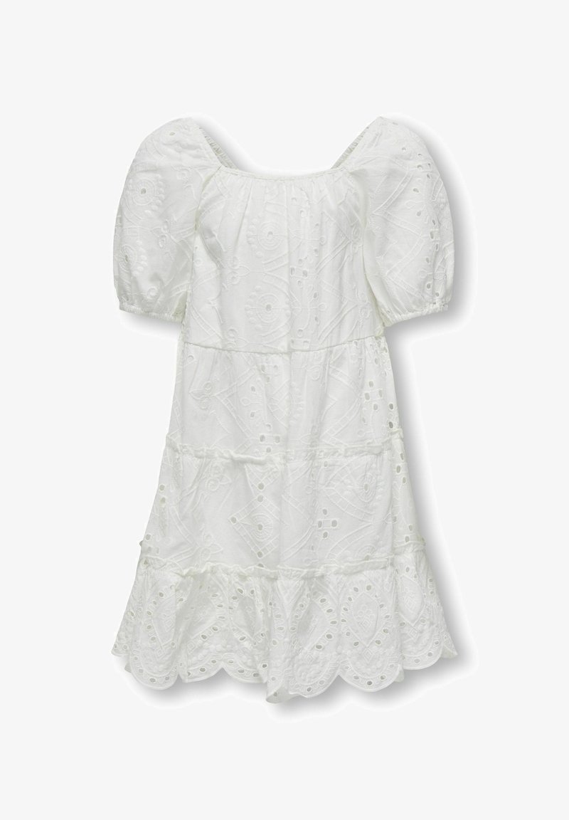 Bijela pamučna haljina s napuhanim rukavima, četvrtastim izrezom, slojevitom konstrukcijom, valovitim rubom i složenim uzorcima vezenja kroz cijelu haljinu.