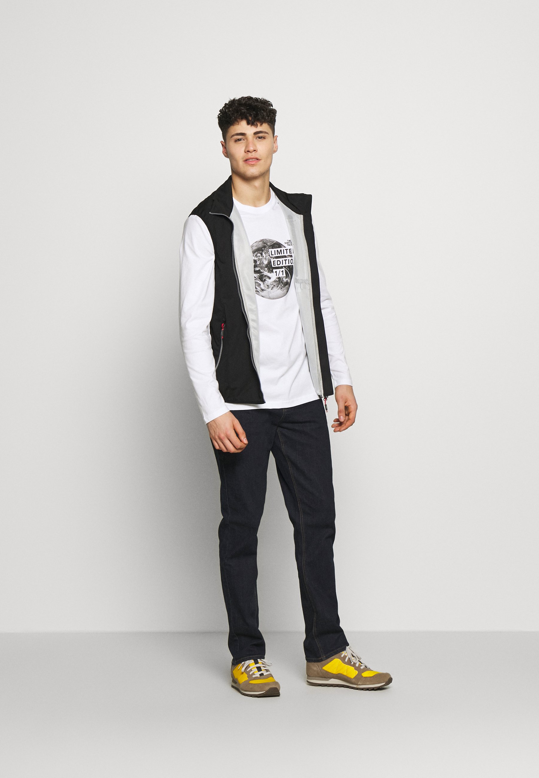 The North Face MENS GRAPHIC TEE Topper langermet white The North Face MENS GRAPHIC TEE - Topper langermet - white/black