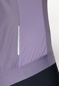 Rapha WOMENS CORE GILET - Weste - dusted lilac/white