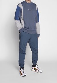 Mennace Sudadera - blue