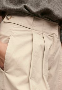 Next - Stoffhose - stone Thumbnail-Bild 1