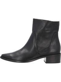 Bota de tornozelo em couro preto com bico apontado, design minimalista, salto bloco baixo e textura suave, apresentando detalhes de costura subtis.