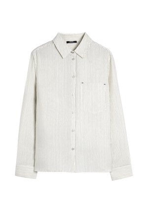 Koszula zapinana na guziki w pionowe szare i białe paski, z kieszonką na piersi, klasycznym kołnierzykiem oraz długimi rękawami z pasiastymi mankietami. Materiał: bawełna.