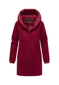 Manteau en laine bordeaux avec une grande capuche isolée. Comprend des boutons pression, deux poches avant et une doublure intérieure douce.