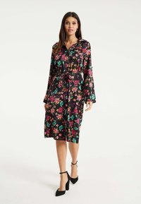 Liquorish FLORAL PRINT - Shirt dress - black