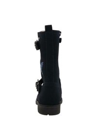 Must have a black suede pahklaw kevad, millel on lame tall, külgfaas ja dekoratiivsed lukkud. Omab lehekujundust, mis on buditud kanna lähedal.