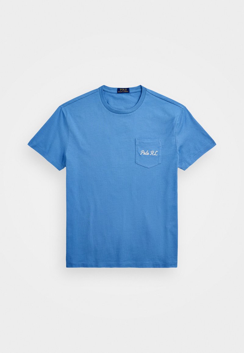 Modrá bavlnená tričko s krátkymi rukávmi, okrúhlym výstrihom a náprsné vrecko so vyšívaným logom "Polo RL" na hrudi.