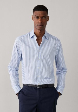 Hackett London, HACKETT LONDON SHIRT TRIO STRIPE - Overhemd - light blue