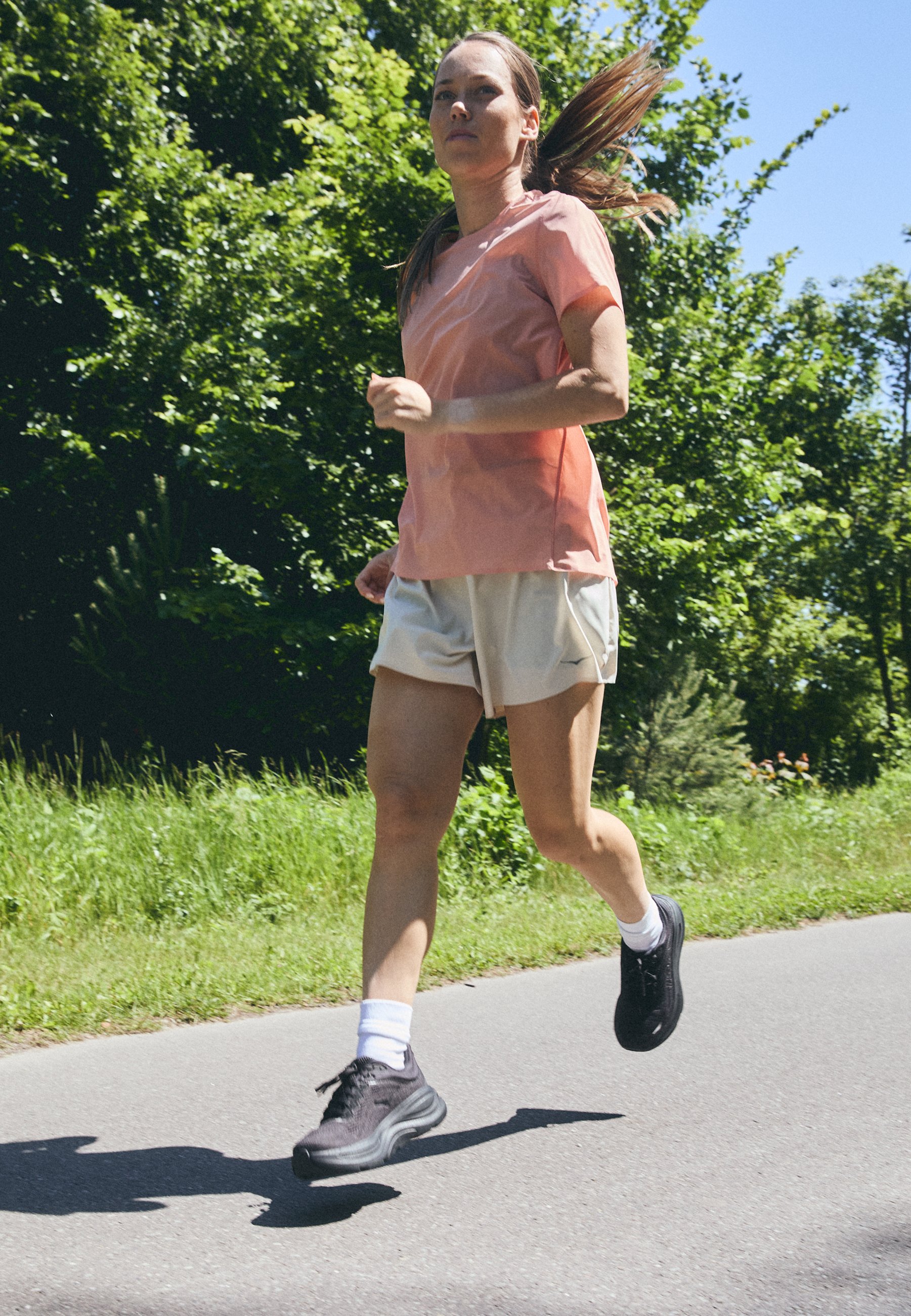 HOKA BONDI 9 - Road running shoes - black - Zalando.co.uk