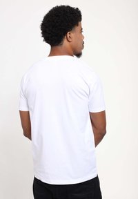 Henry Tiger POP CREATURES ACTUALLY biały