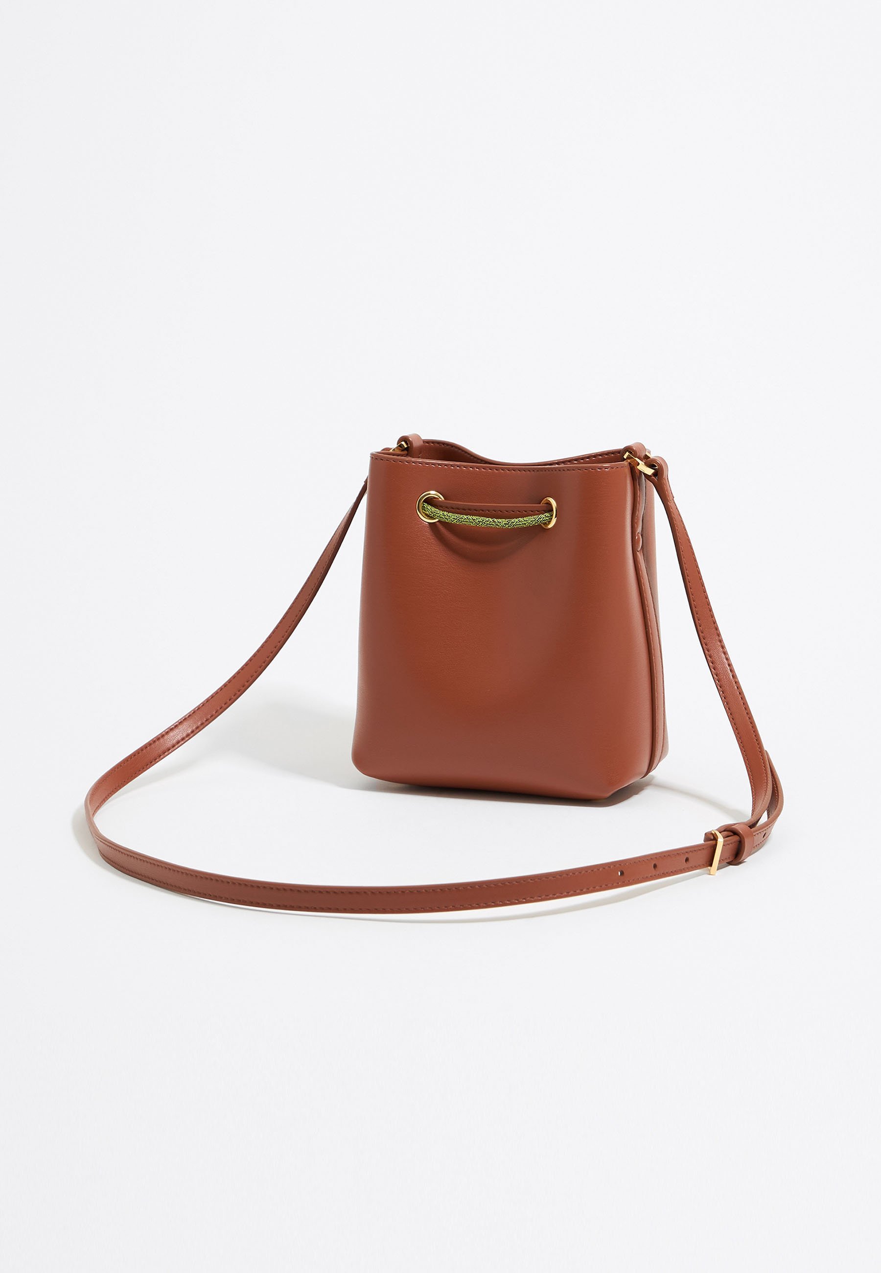 Bimba Y Lola BUCKET CHIHUAHUA MINI NUEZ Across body bag nuez cognac Zalando