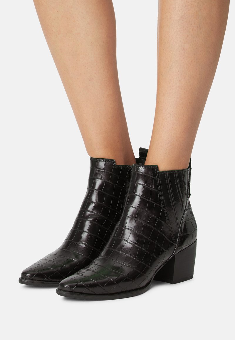 Marco Tozzi Botins - black