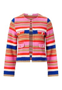 Veste en tricot rayée colorée avec des rayures horizontales roses, rouges, beiges, bleues et blanches, quatre poches à rabat avec des boutons dorés, design à devant ouvert.