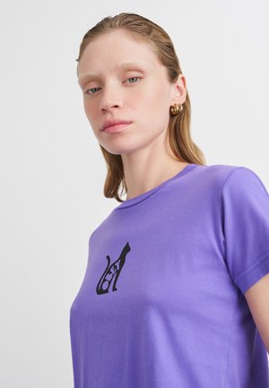 CAT - Majica kratkih rukava s printom - purple opulence