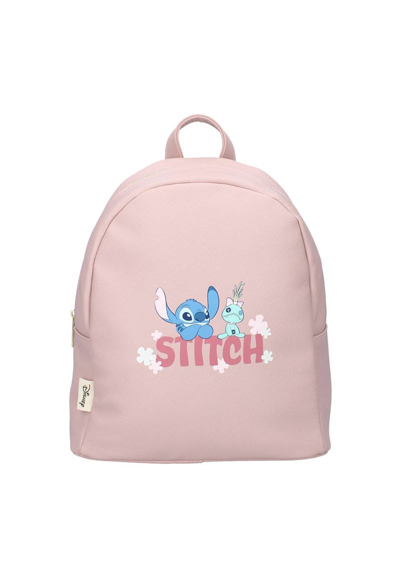 Rosa ryggsäck med en texturerad yta, prydd med blå Stitch och gröna karaktärsgrafiker, samt "STITCH" i fet stil. Guldfärgad dragkedja.