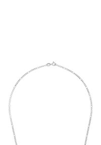 Collana in argento con piccoli collegamenti ovali allungati e un gancio a molla circolare su uno sfondo bianco.