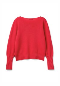 Suéter de punto rojo con mangas largas, puños y dobladillo acanalados, mostrado desde la parte de atrás sobre un fondo blanco.